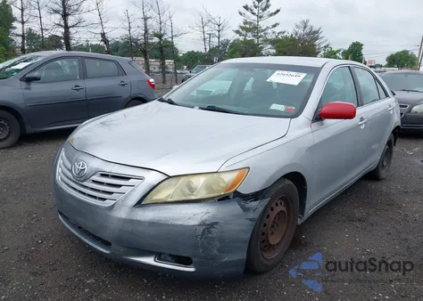 2008 Toyota Camry из США, поврежденный, VIN 4T1BE46K18U748136